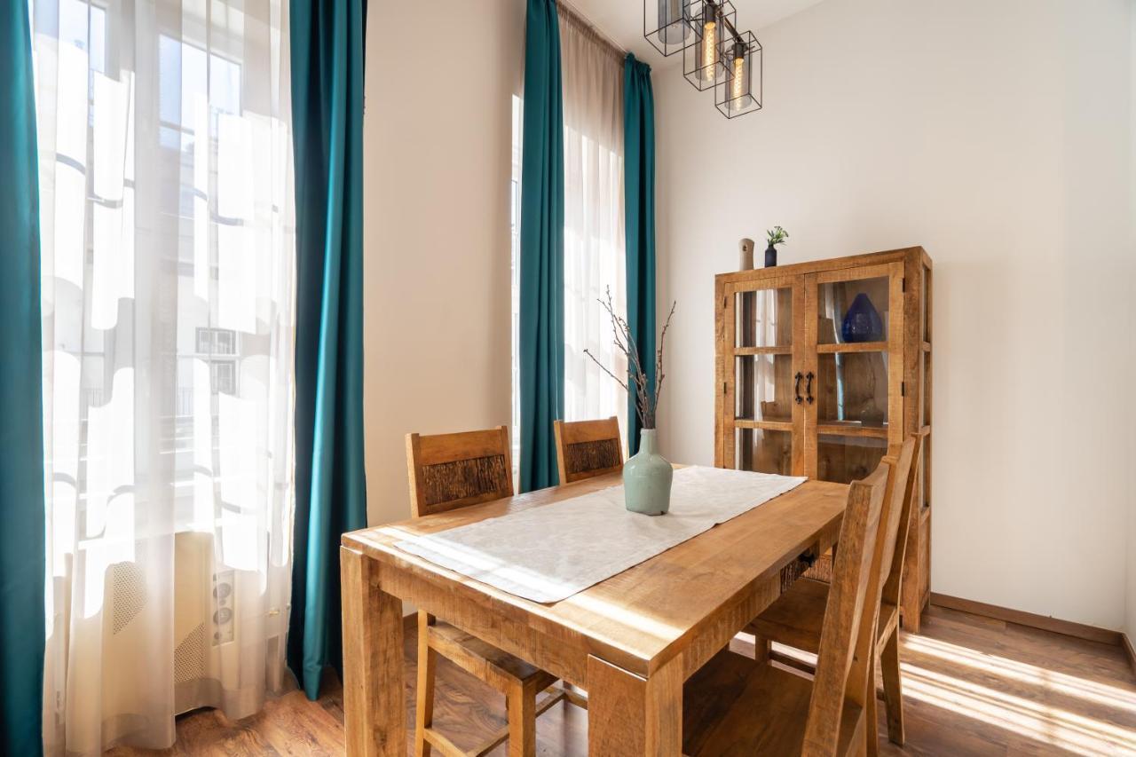 Basilika View Elegant Suite Need Reservation For Free Parking Budapeste Exterior foto